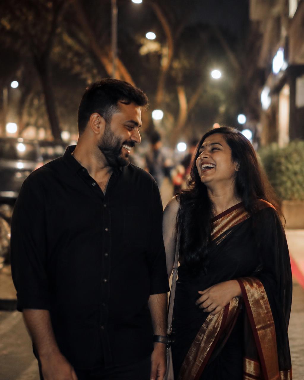 Laughter under city lights